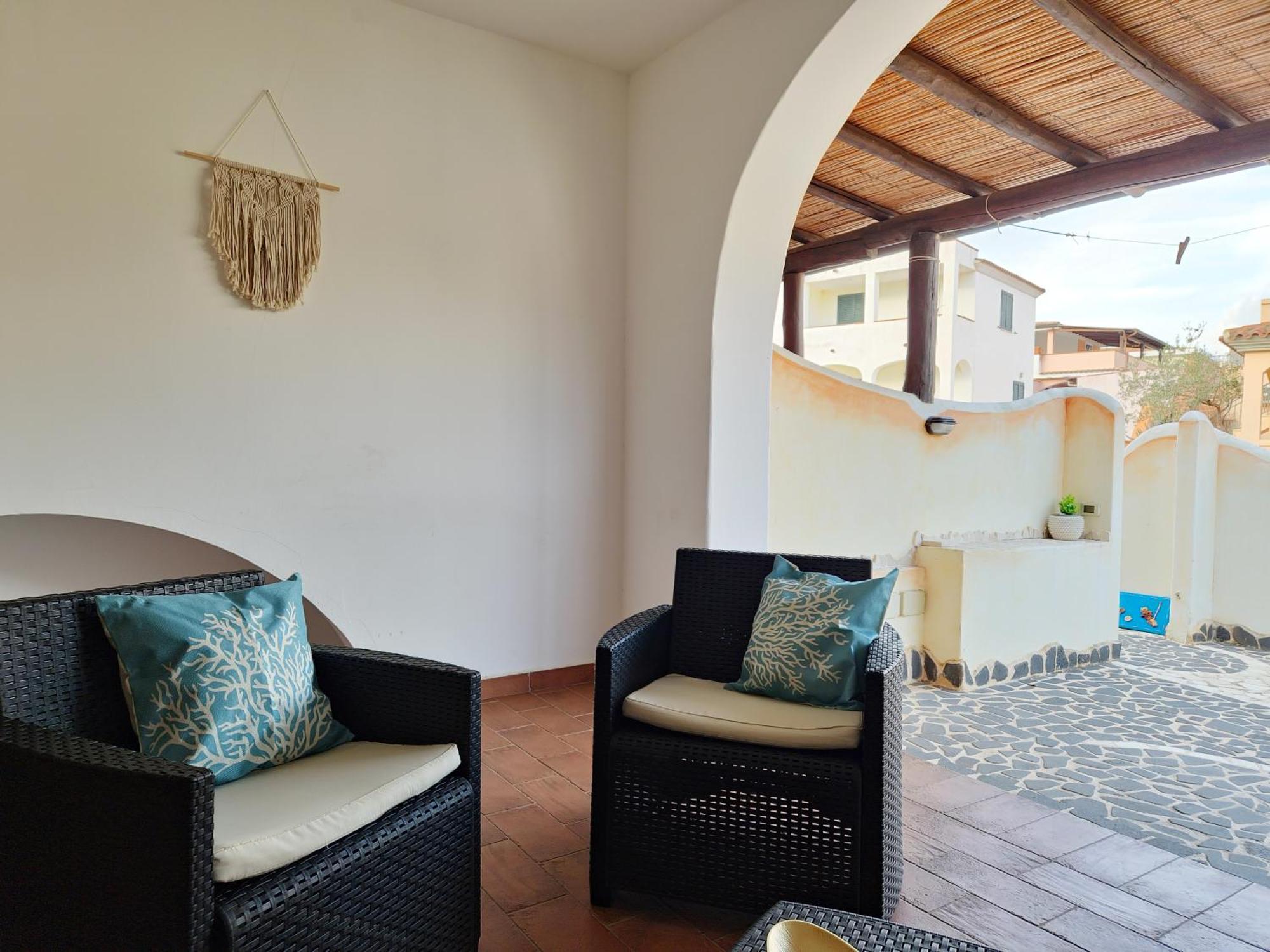 Dommos - Melodie Apartments Cala Liberotto Exterior photo