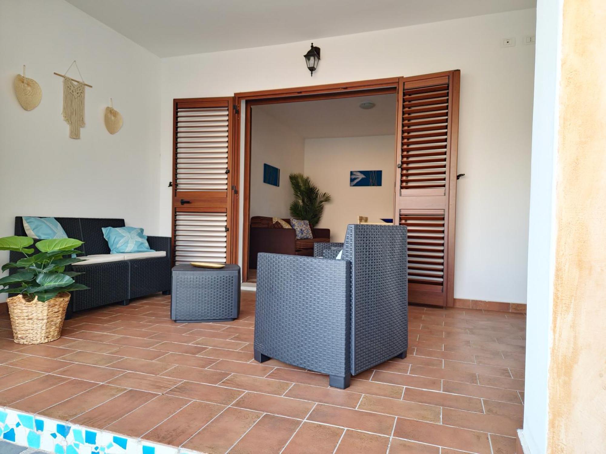 Dommos - Melodie Apartments Cala Liberotto Exterior photo